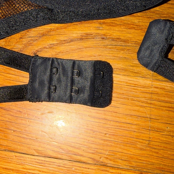 Elf Zhou Black Lace Shoulder Bra - Picture 9 of 12